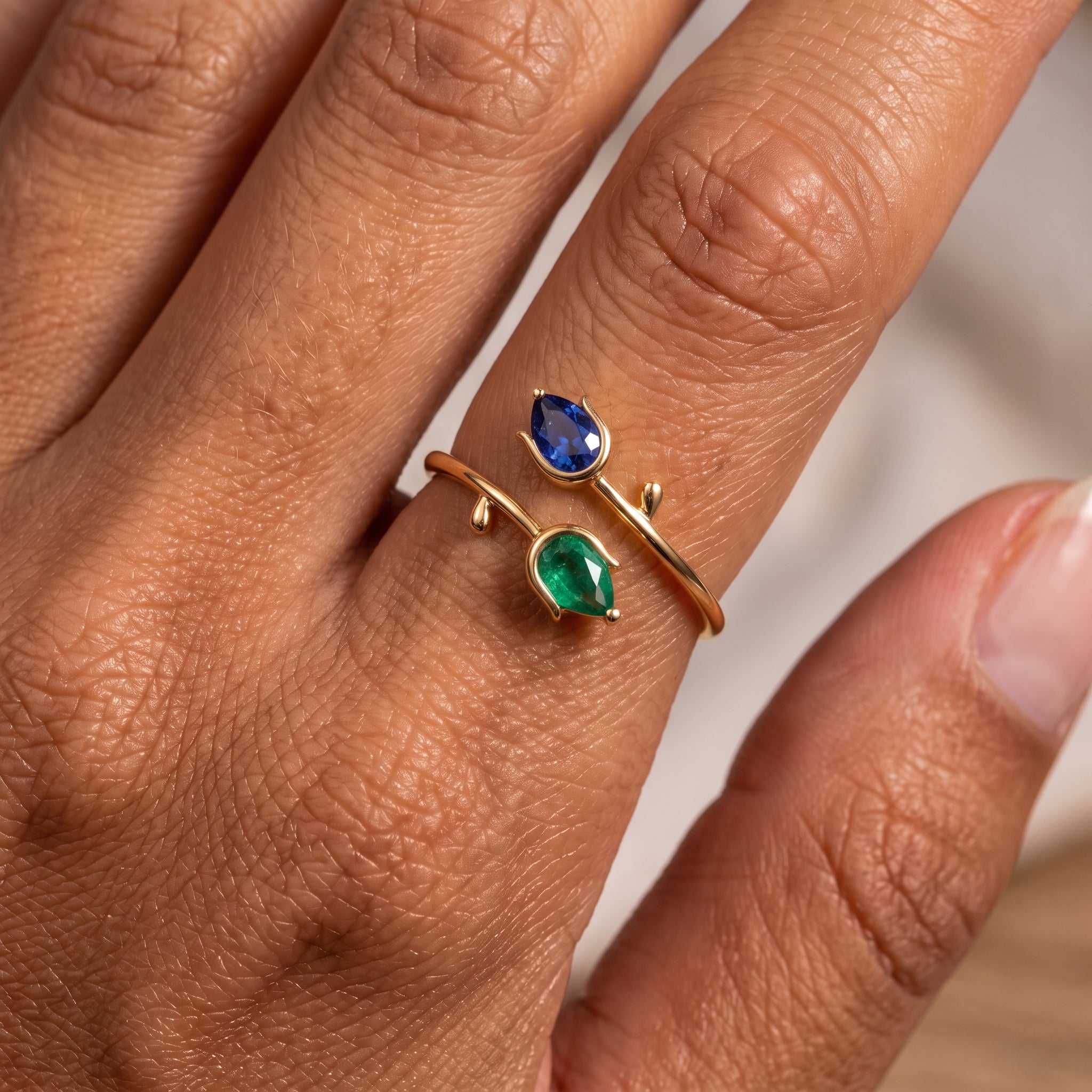 Adjustable BirthStone Ring "Tulip"